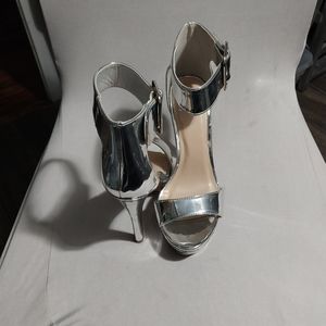 Women's high heels